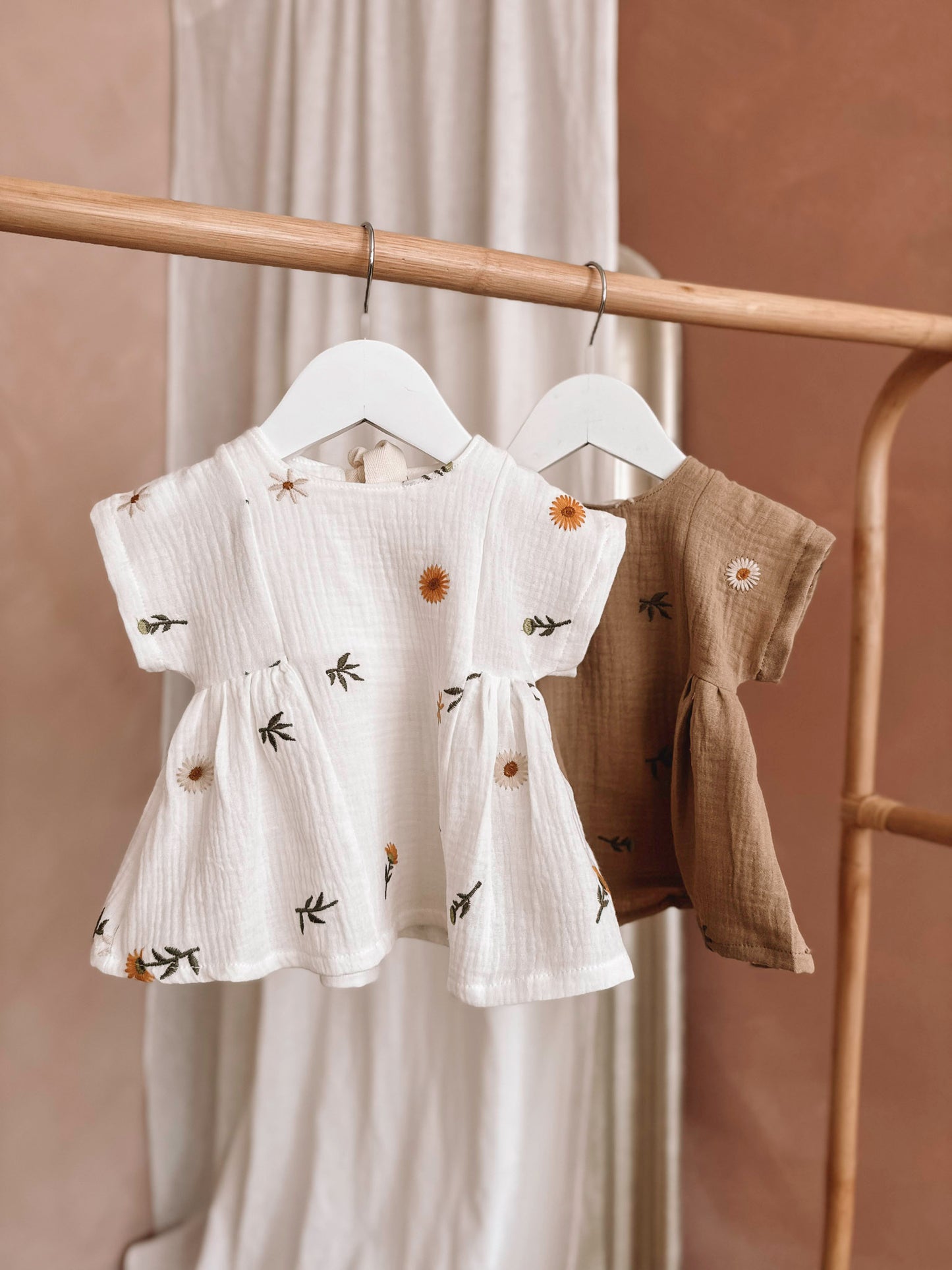 Malia baby dress / embroidered spring floral