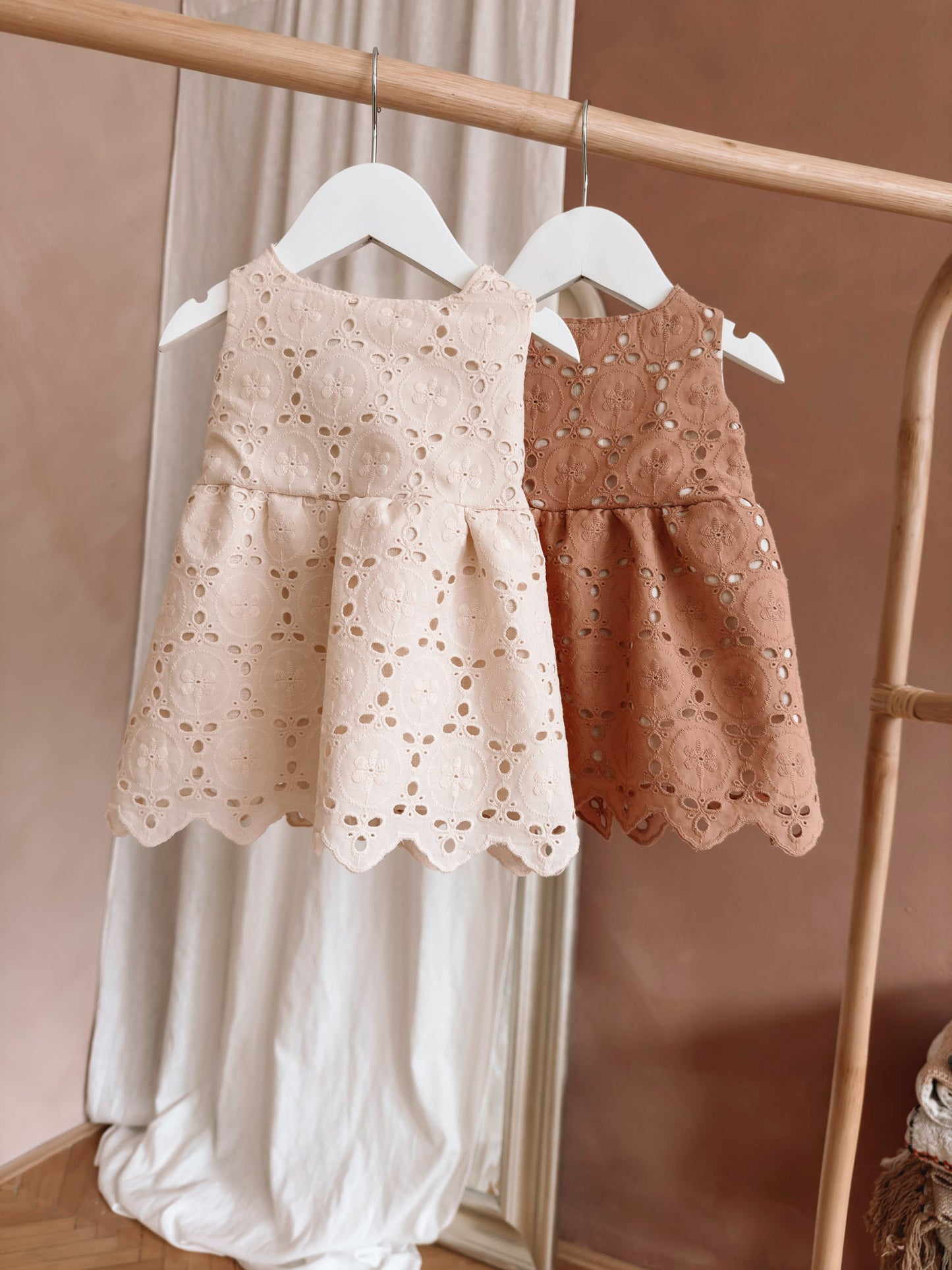 Arabella baby dress / embroidered cotton