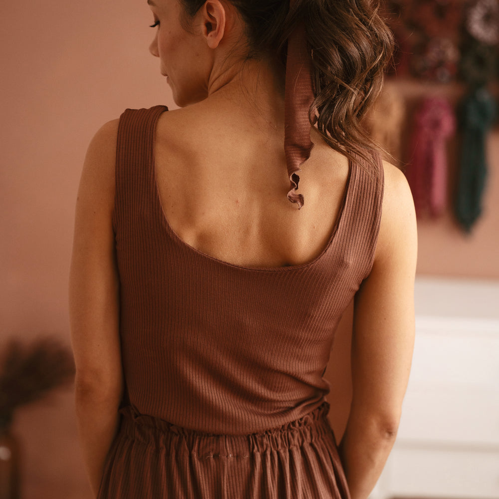 
                      
                        Modal ribbed sleeveless top / chocolate
                      
                    