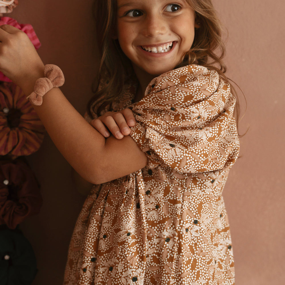 Malani Petite Dress / Blush Floral Dots