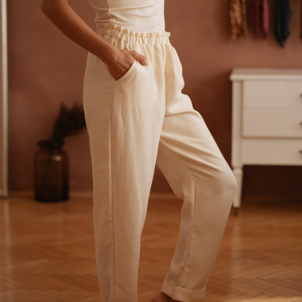 
                      
                        Long Poppy pants / Linen - Vanilla
                      
                    