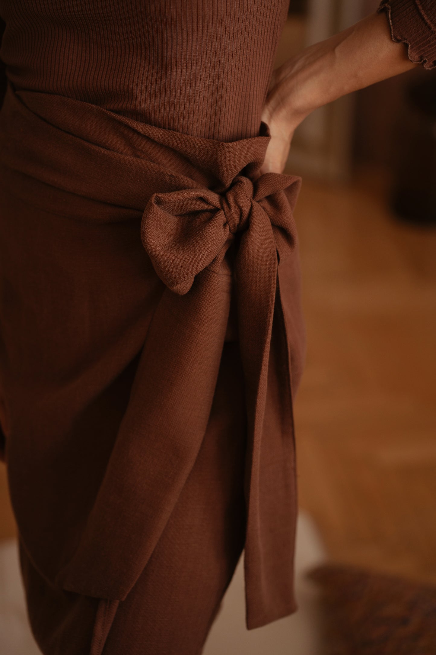 Gia Wrap Skirt / Linen - Chocolate