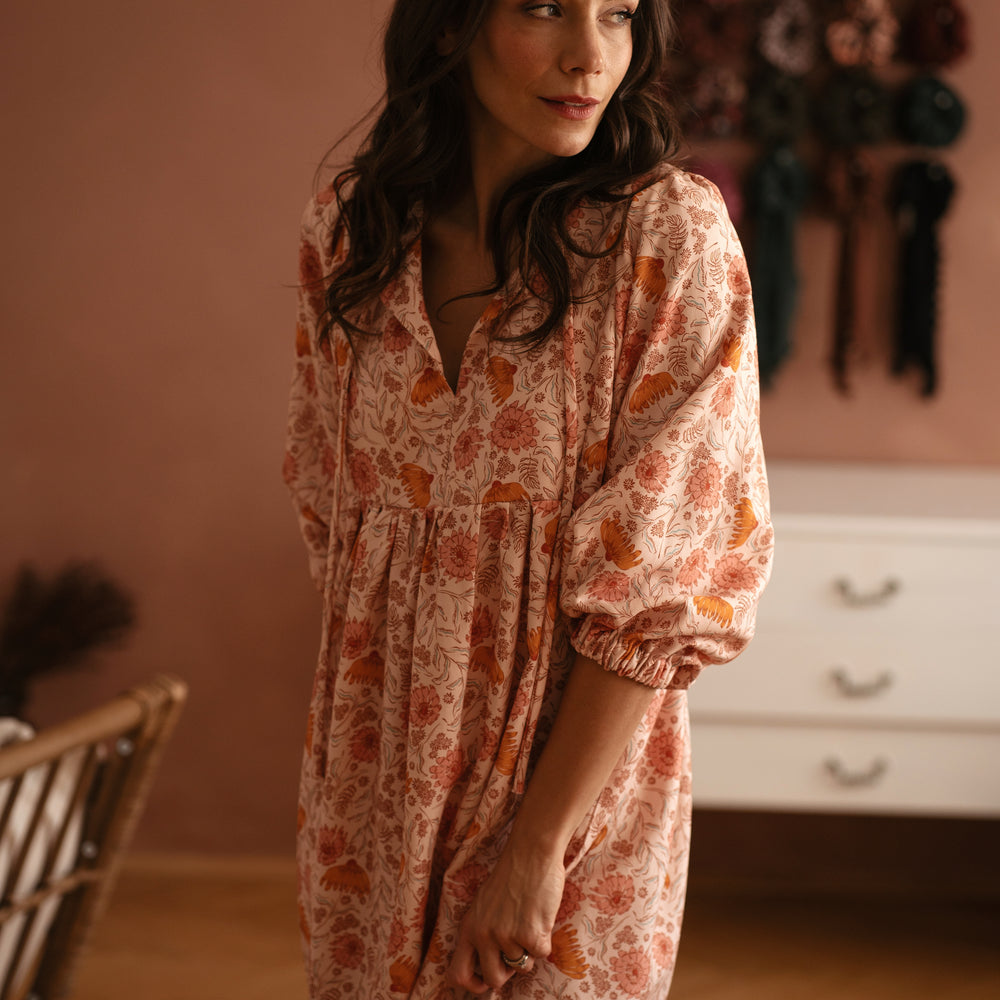 
                      
                        Malani dress / Floral Honey Rose
                      
                    