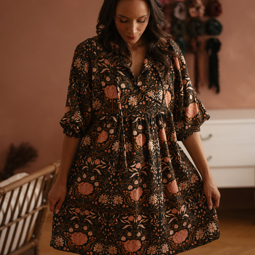 
                      
                        Malani dress / Rose & Peach Floral
                      
                    