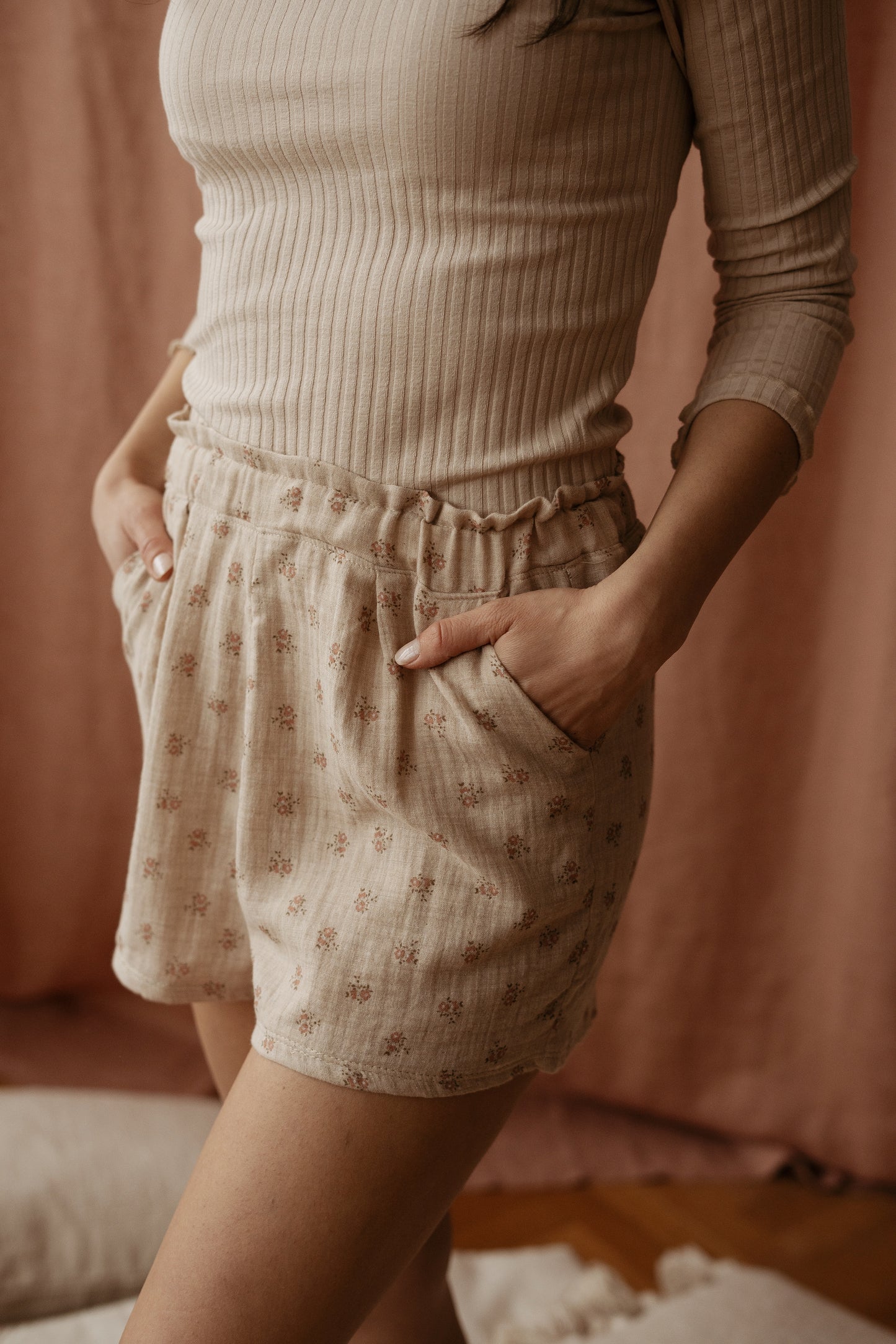 Muslin ruffle shorts / vintage melange floral