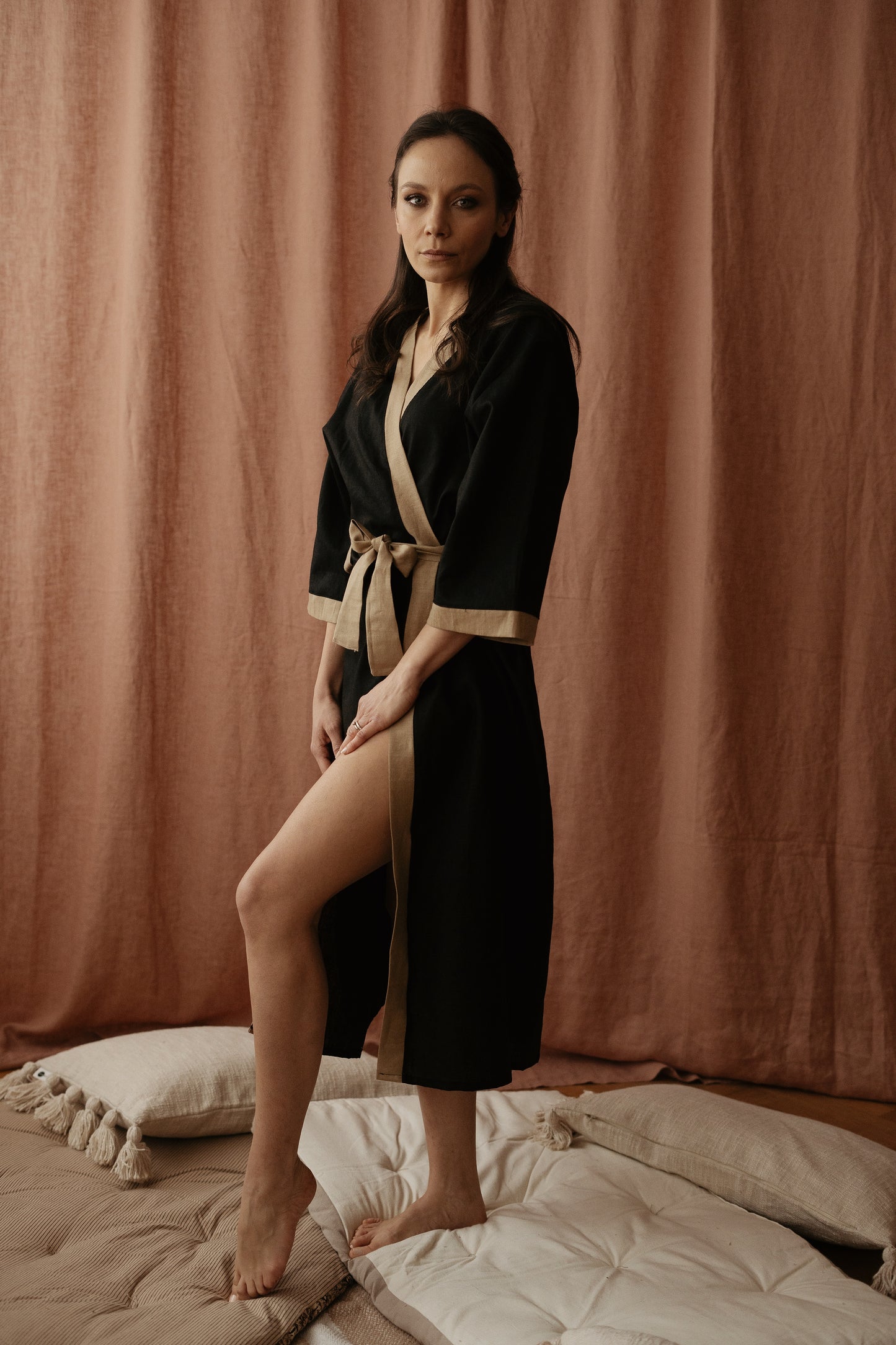 Linen robe  / colorblock - black