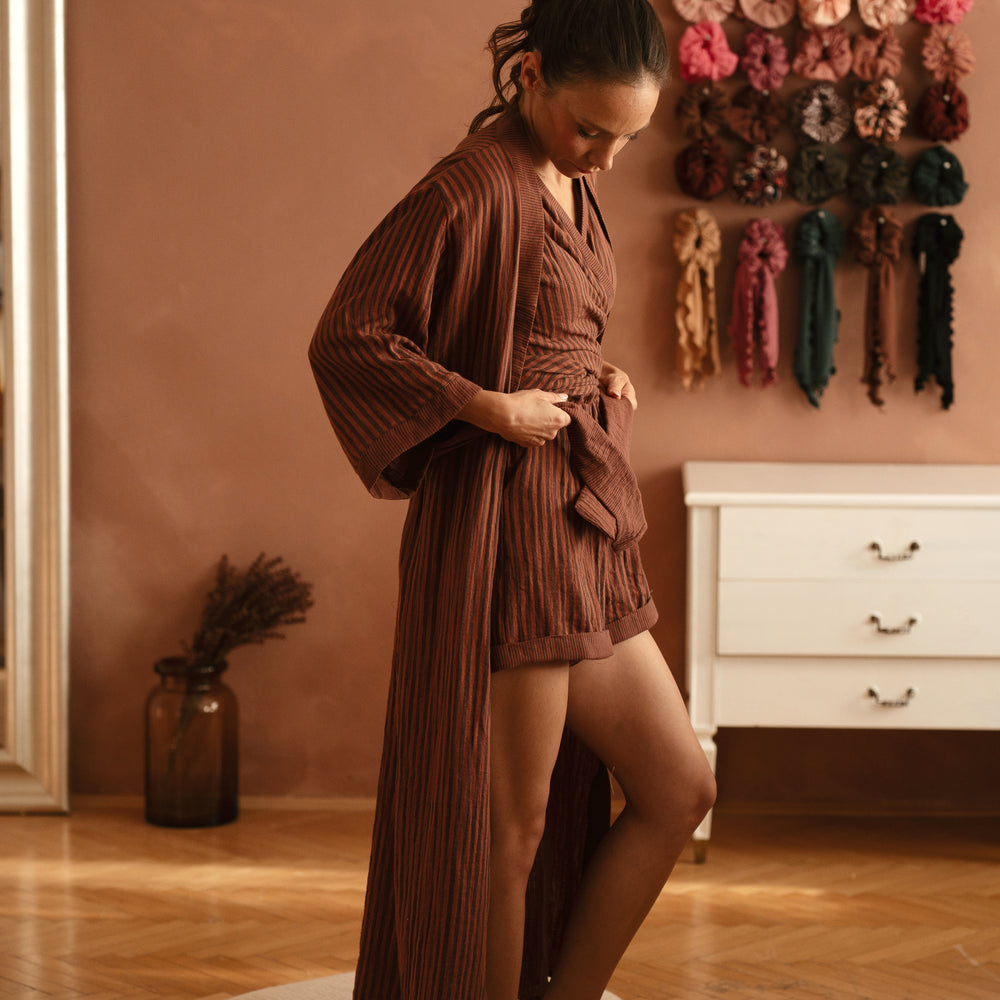 Muslin robe / stripes - chocolate