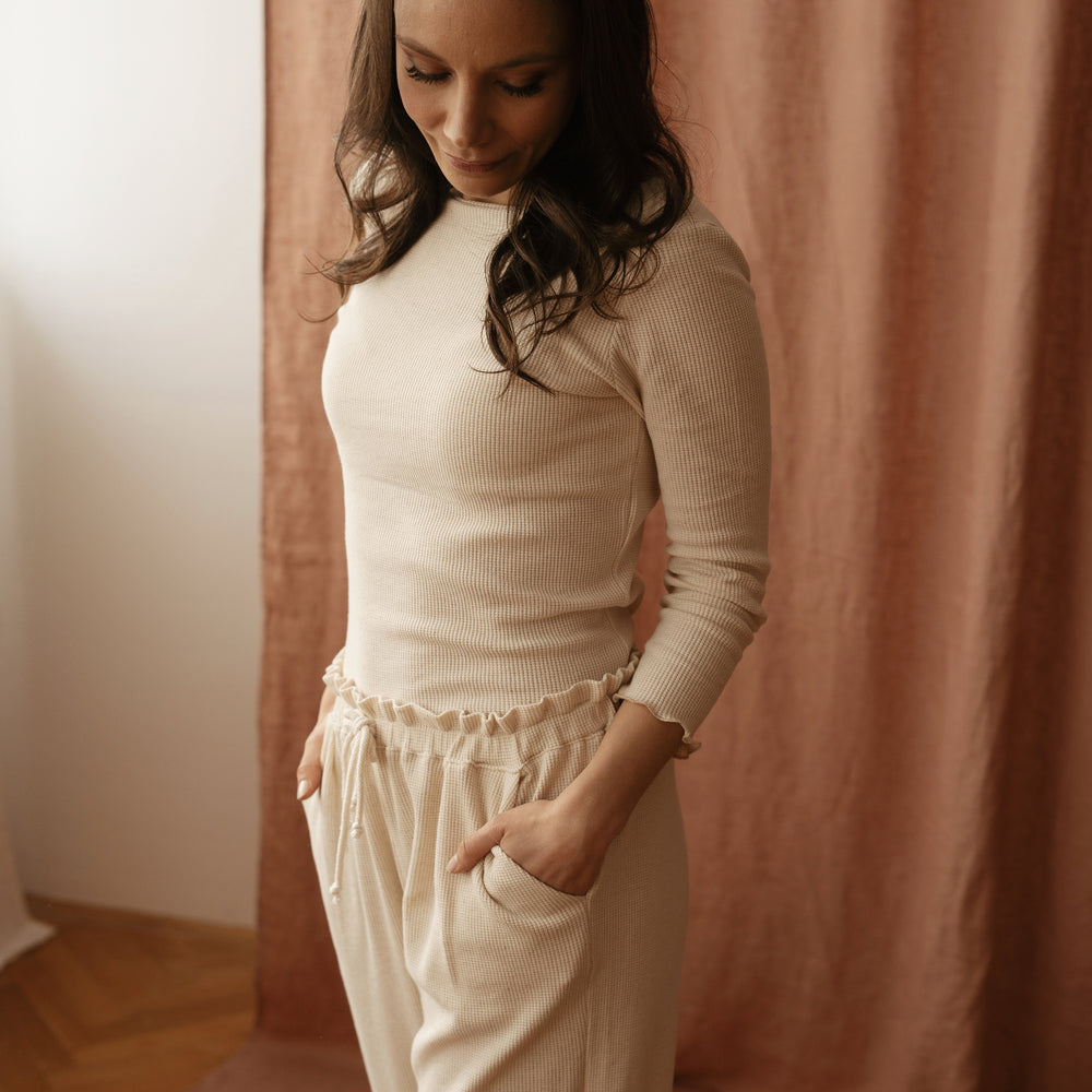 
                      
                        Linen waffle 3/4 sleve top
                      
                    