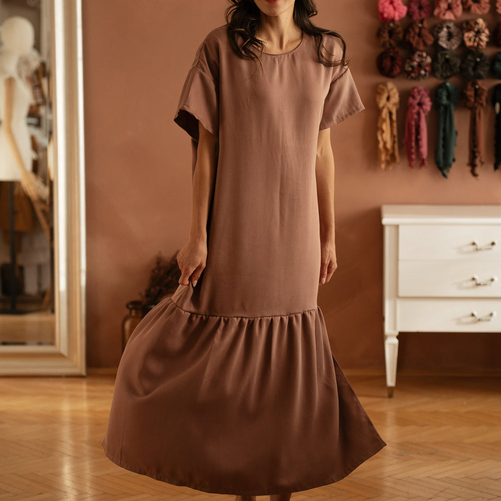 
                      
                        Ciarra dress / Dark rose
                      
                    