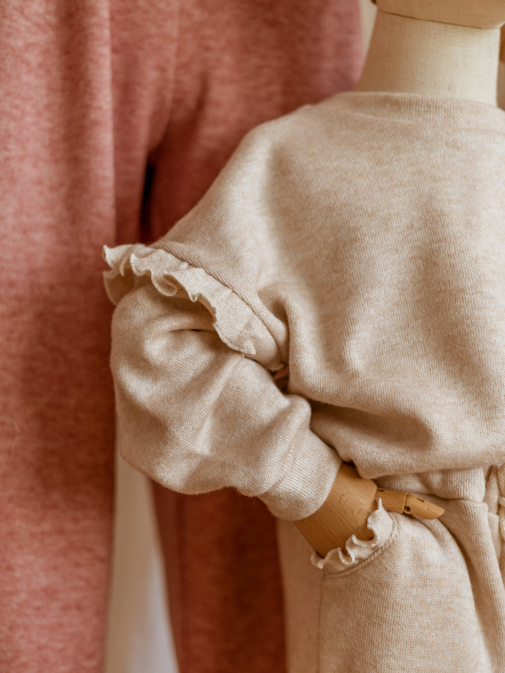 Girly Sweater / Ruffles - Cream