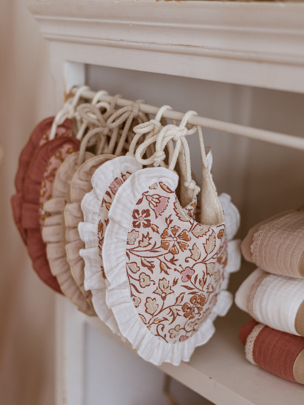 Baby bib /  Ivory & Rose Florals