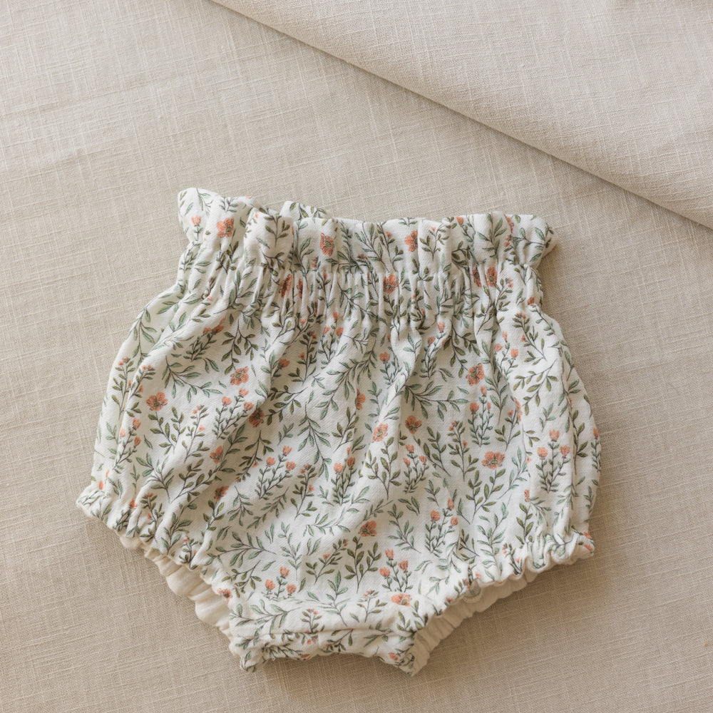 
                      
                        LIMITED EDITION * Baby bloomers / soft branches - rose
                      
                    