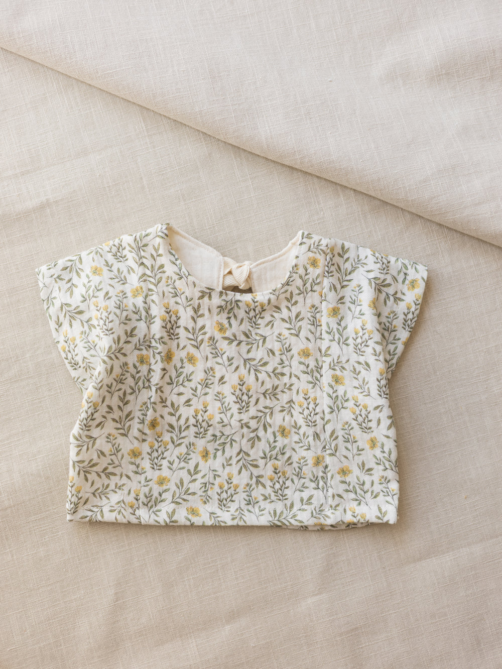 LIMITED EDITION * Muslin top / soft branches - yellow