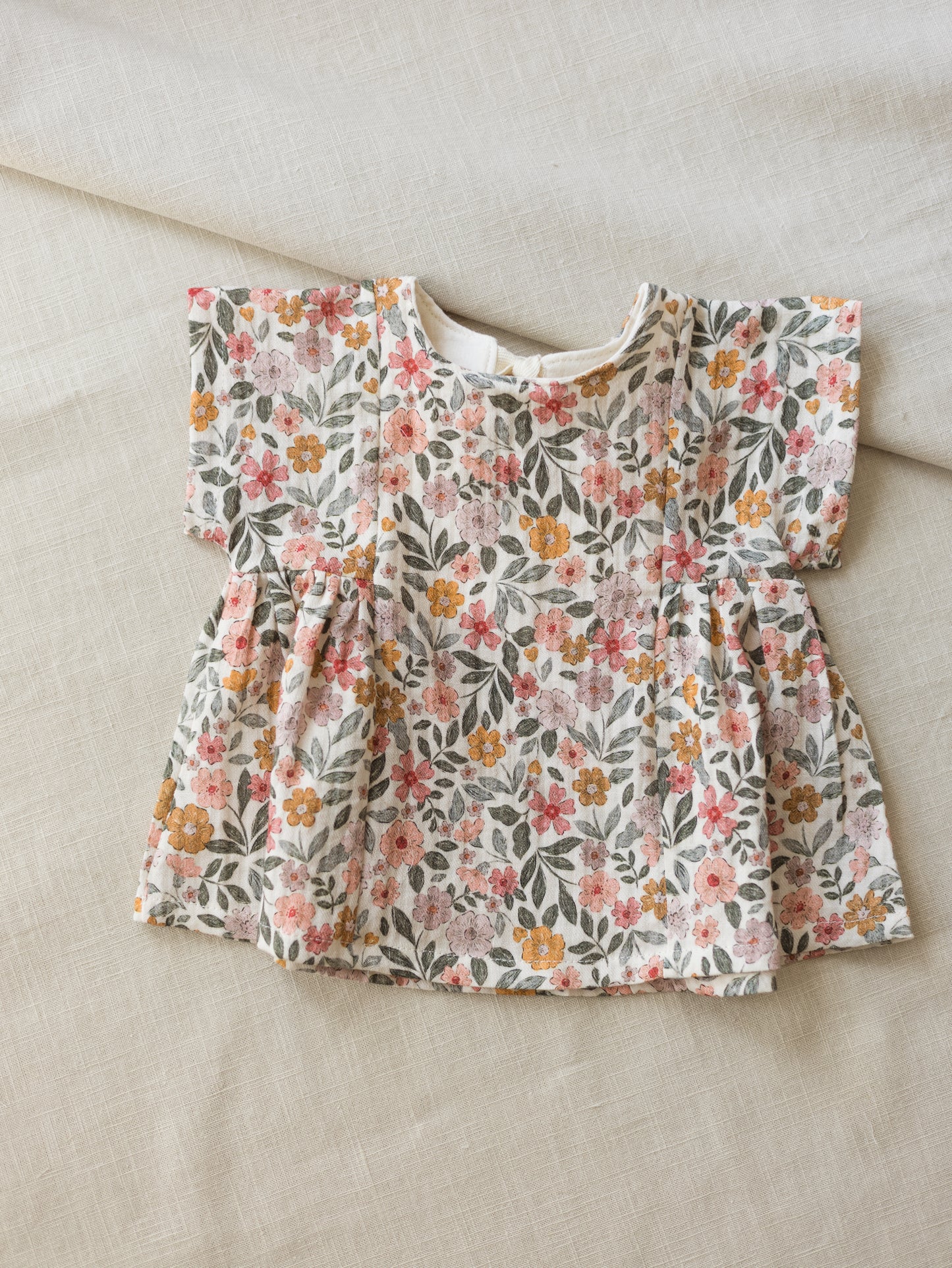 LIMITED EDITION * Malia baby dress / colorful flowers - rose