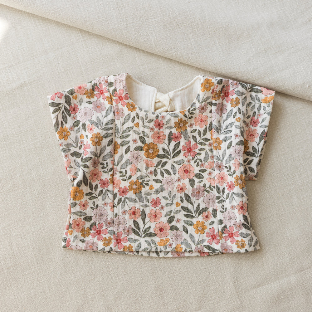 
                      
                        LIMITED EDITION * Muslin top / colorful flowers - rose
                      
                    