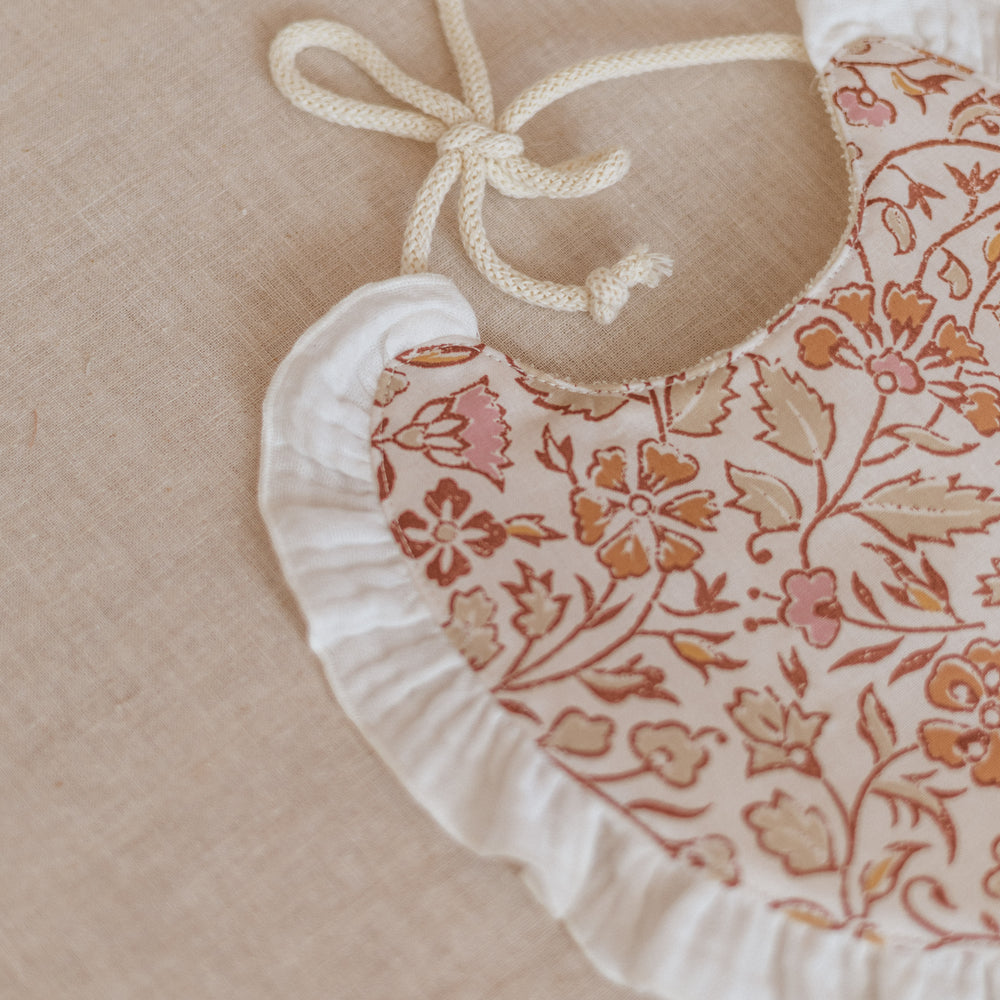 
                      
                        Baby bib /  Ivory & Rose Florals
                      
                    