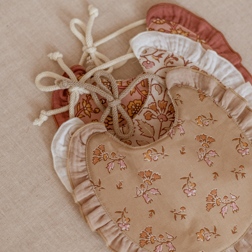 
                      
                        Baby bib / Old Rose & Clay Florals
                      
                    