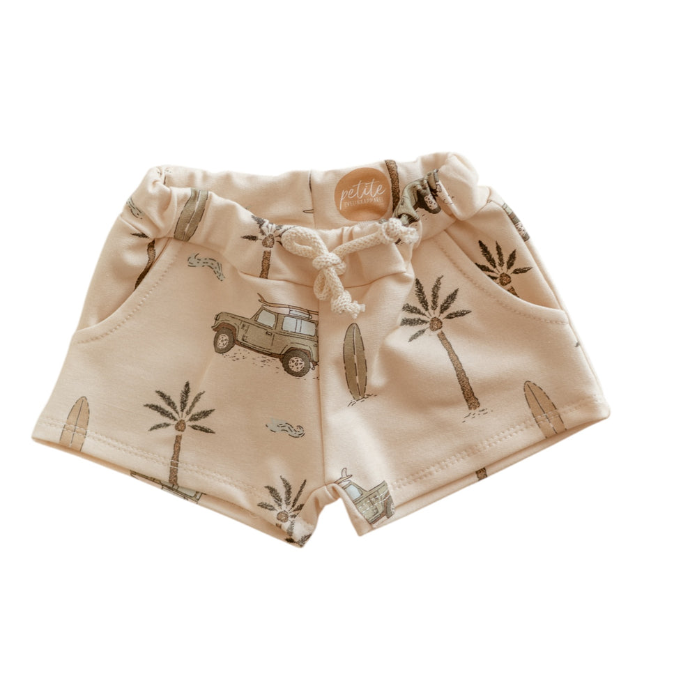 
                      
                        Baby boy shorts / cars & palm trees
                      
                    