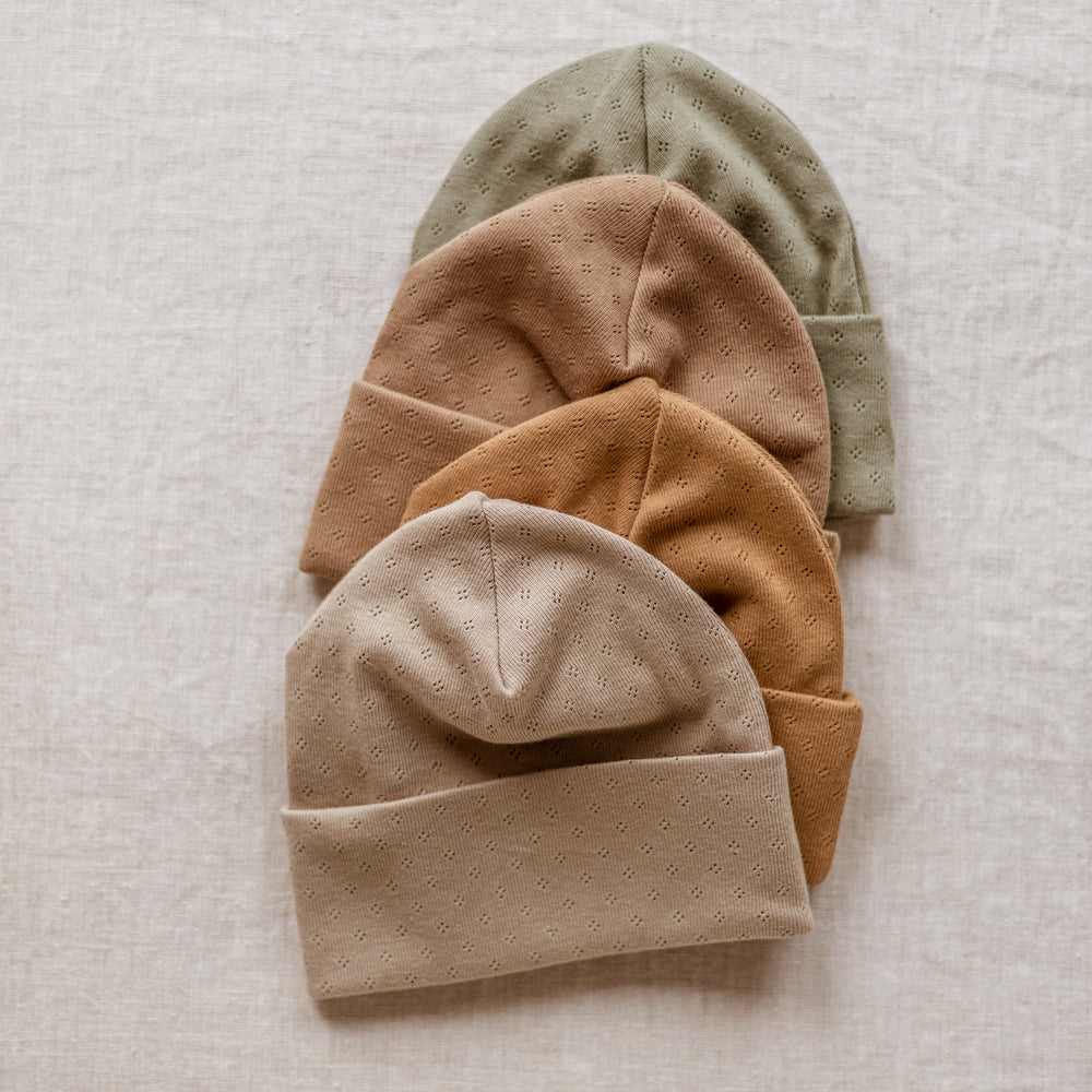 
                      
                        Beanie / Pointoille
                      
                    