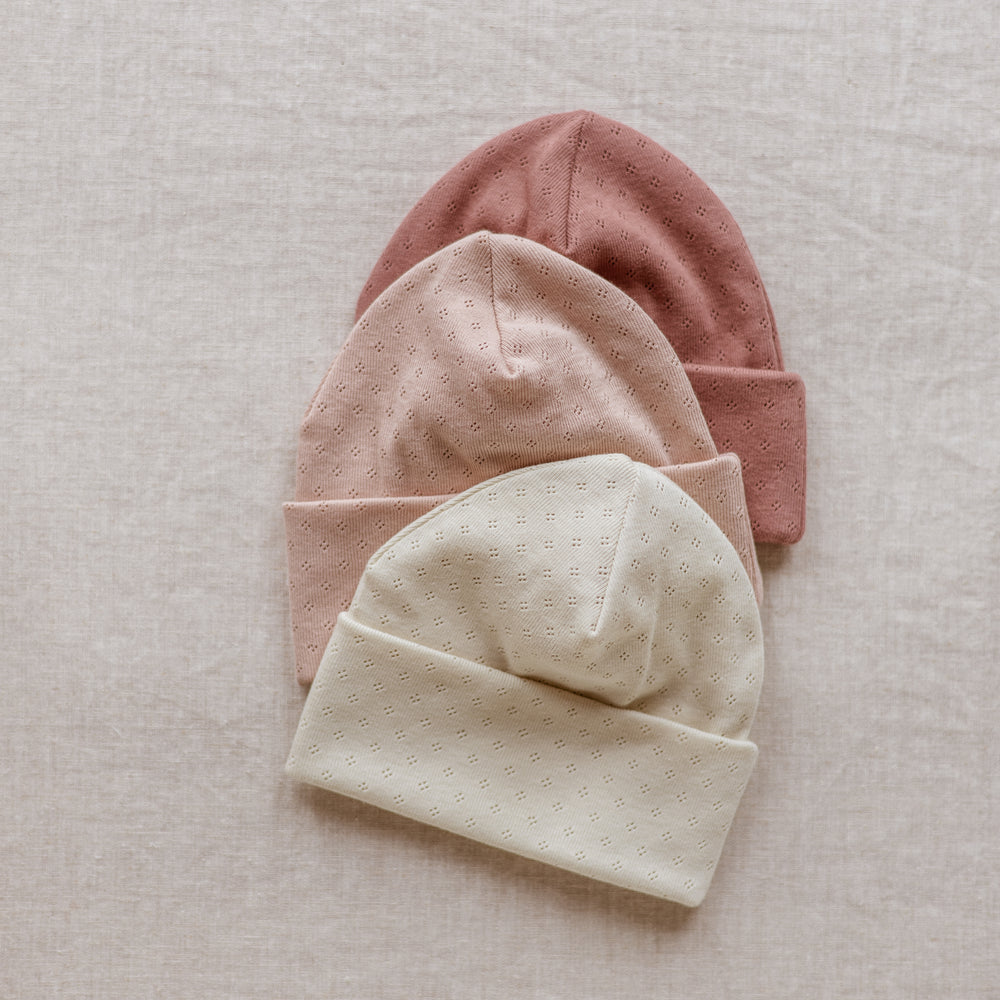 
                      
                        Beanie / Pointoille
                      
                    