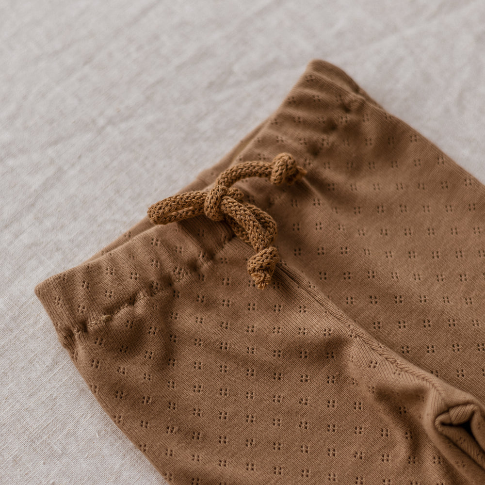 
                      
                        Baby Leggings / Cotton Pointoille - Cacao .
                      
                    