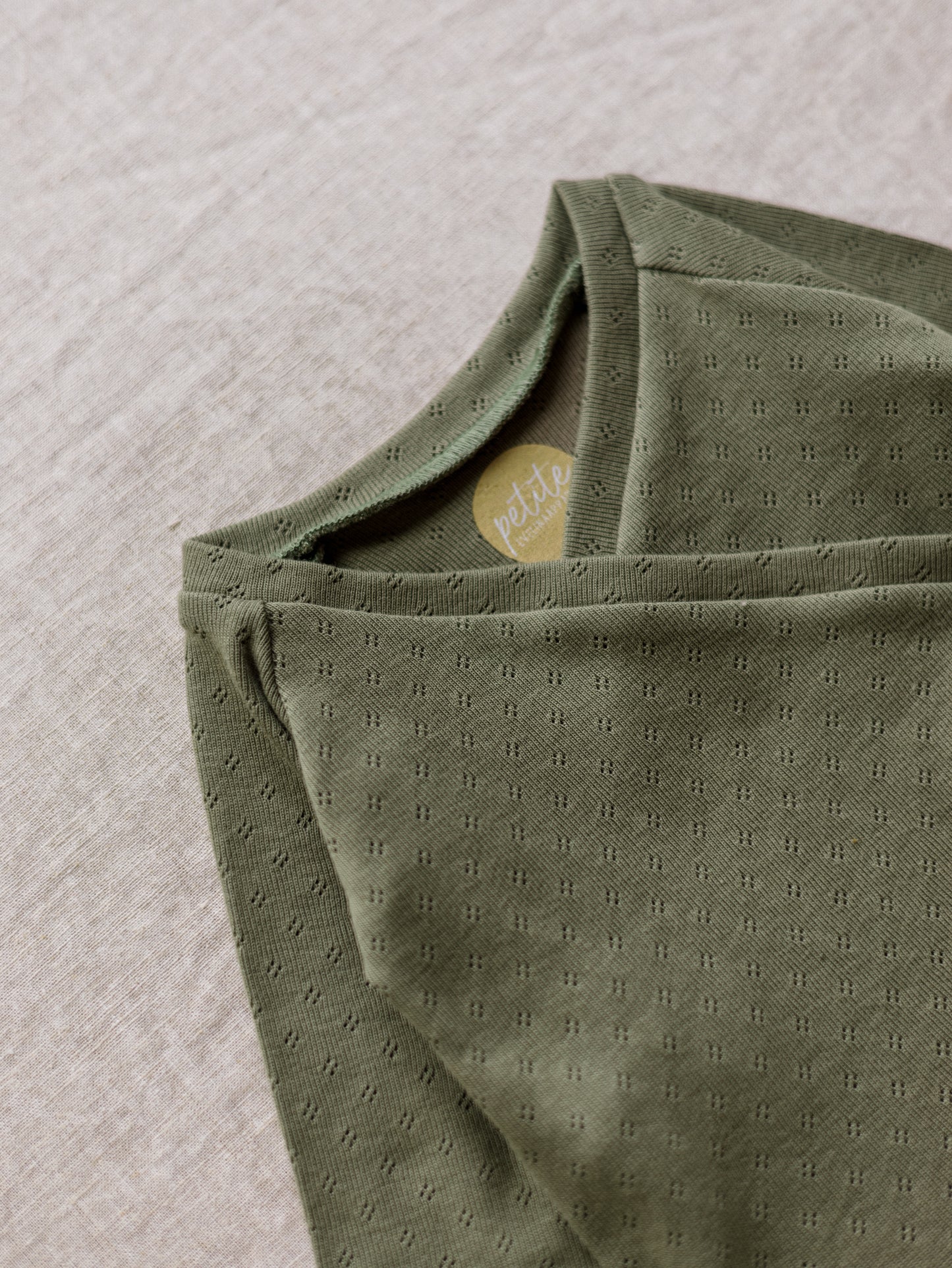 Newborn Wrap Top / Olive Pointoille .