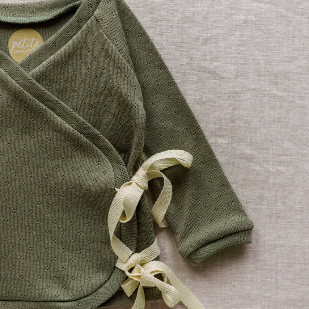 
                      
                        Newborn Wrap Top / Olive Pointoille .
                      
                    