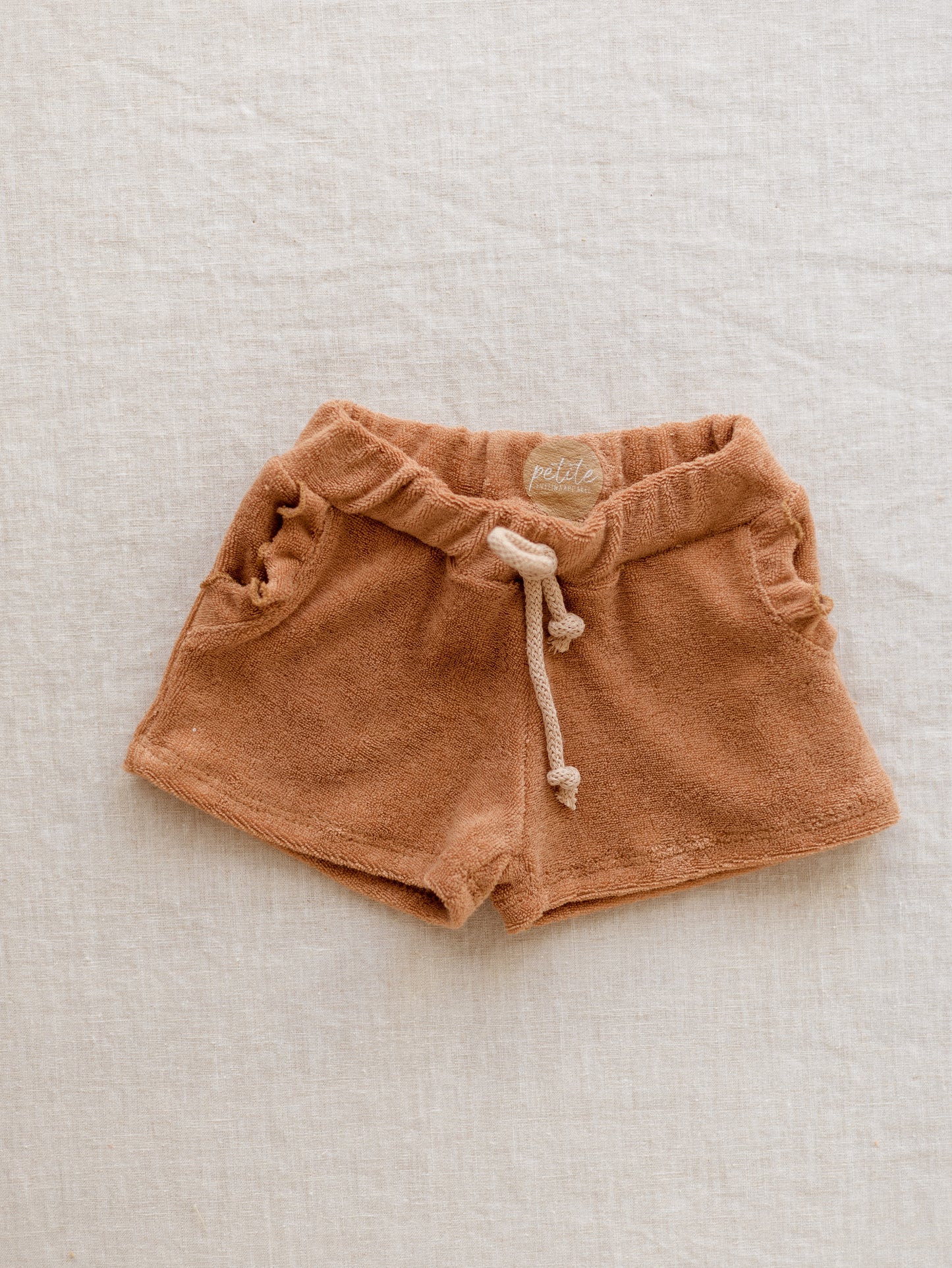 Terry shorts / Ruffles & Peach Terry