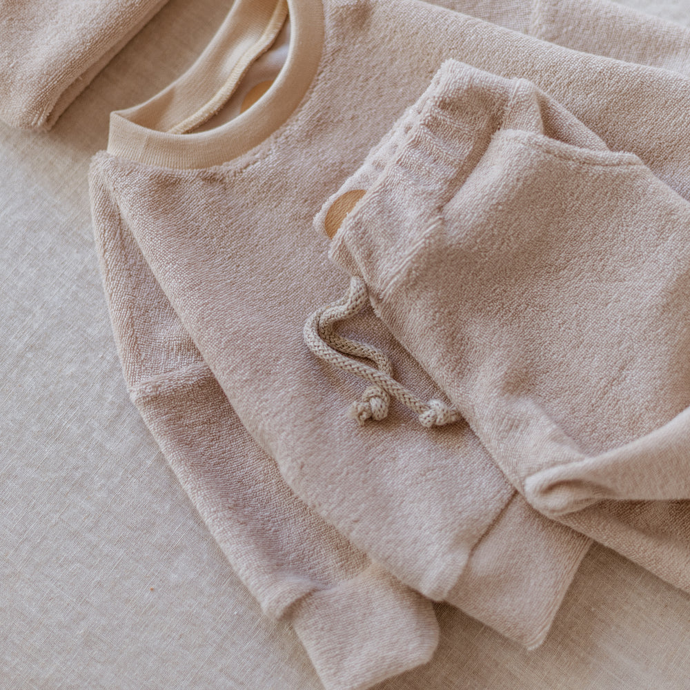 
                      
                        Terry Sweatshirt / Beige
                      
                    