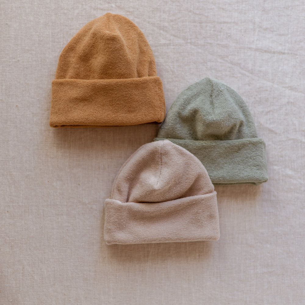 
                      
                        Beanie / Terry
                      
                    