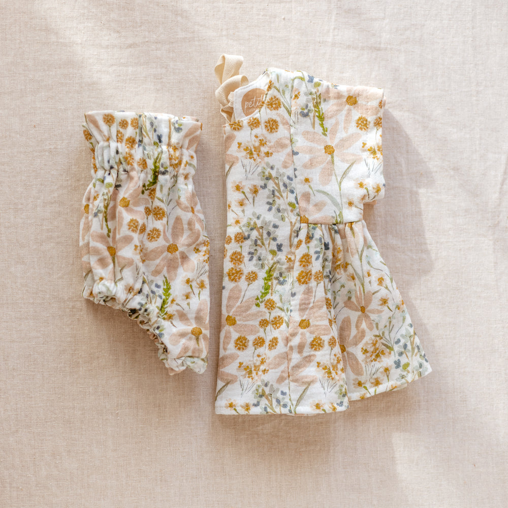 Baby bloomers / Ivory & Blush Flowers