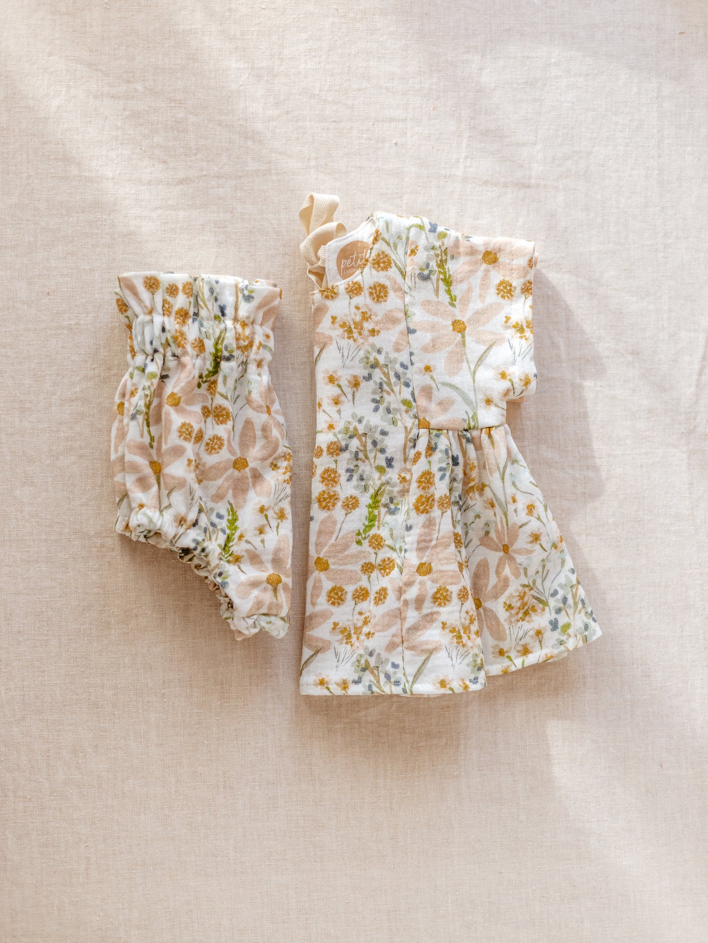 Bloomers / Ivory & Blush Flowers