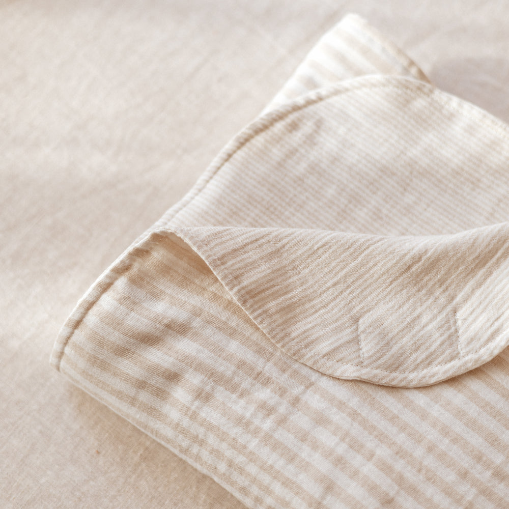 
                      
                        Muslin Blanket /  Beige Stripes
                      
                    