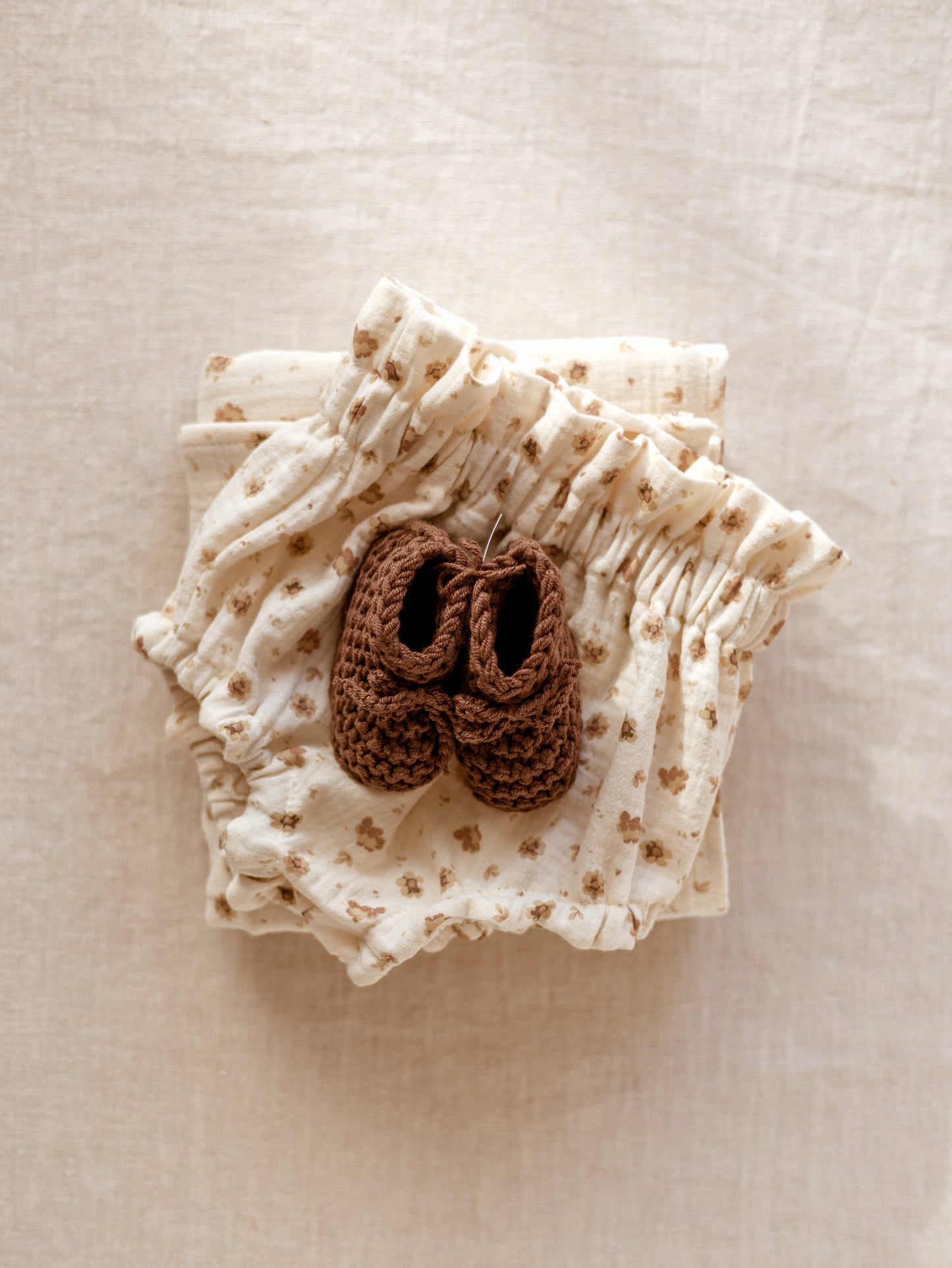 Baby bloomers / Vanilla Cream Floral