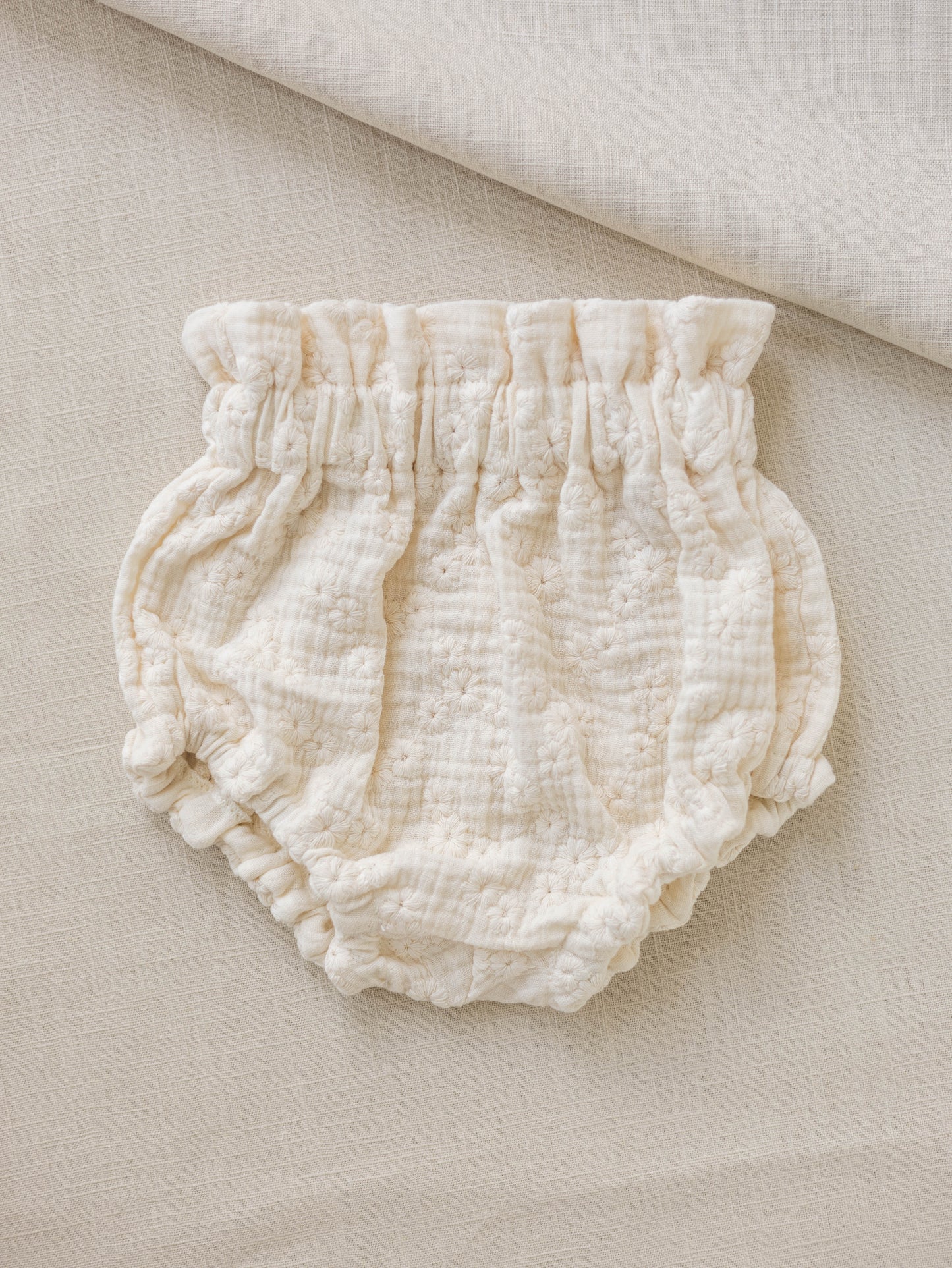 Baby bloomers / embroidered flowers ecru