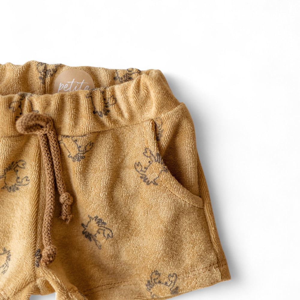 
                      
                        Terry shorts / Caramel Crabs
                      
                    
