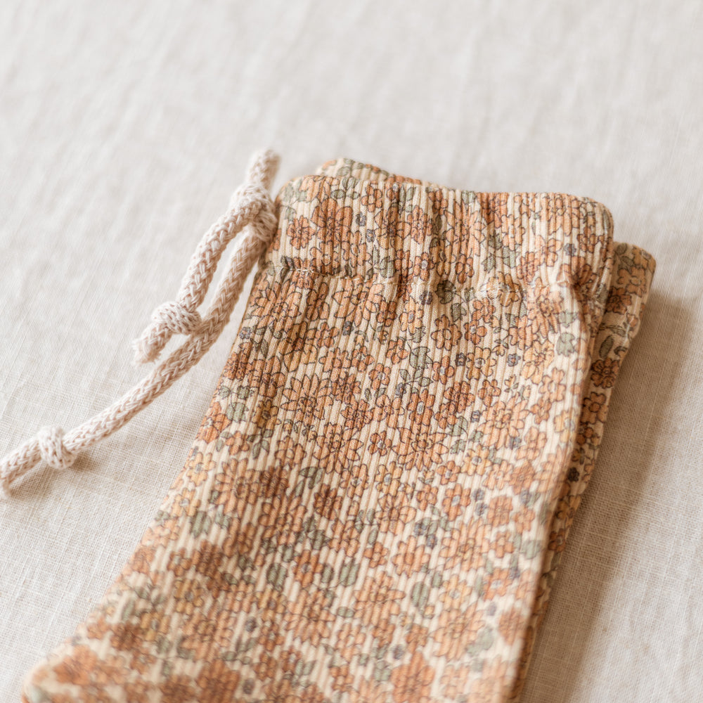 Rebraste pajkice / Tiny Floral - Powder