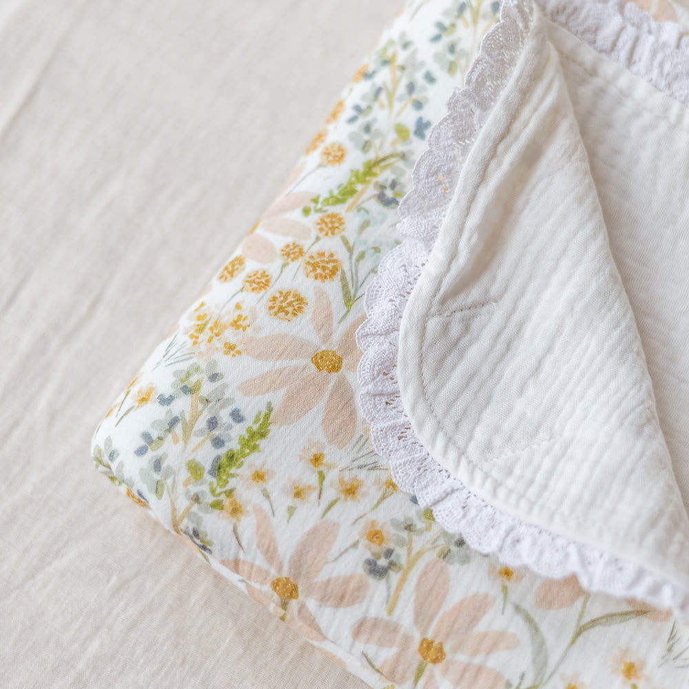 
                      
                        Muslin Blanket /  Ivory & Blush Flowers
                      
                    