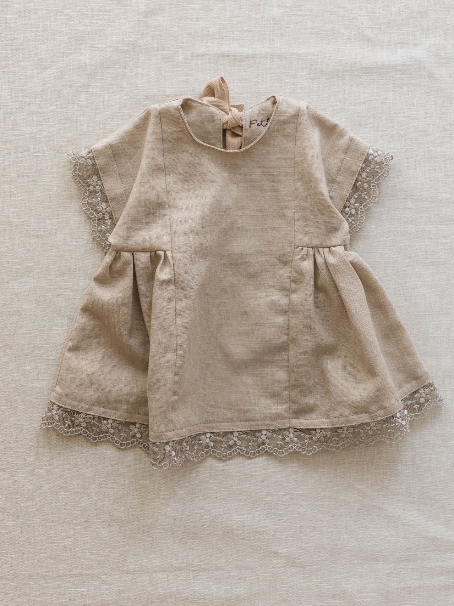 Malia dress / Linen + Lace / Beige