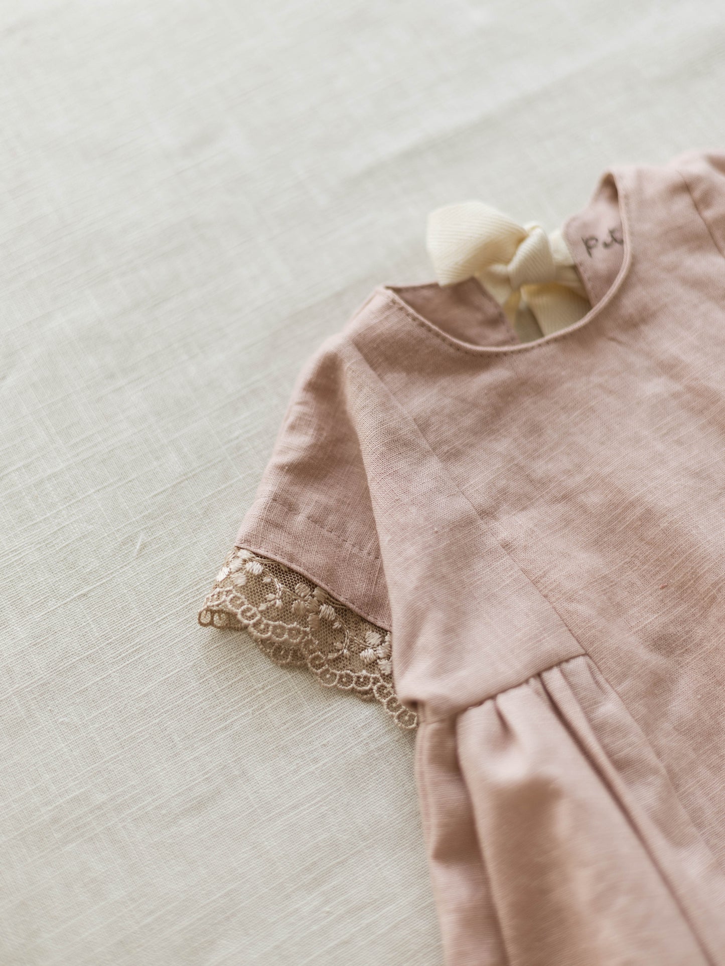 Malia dress / Linen + Lace / Blush