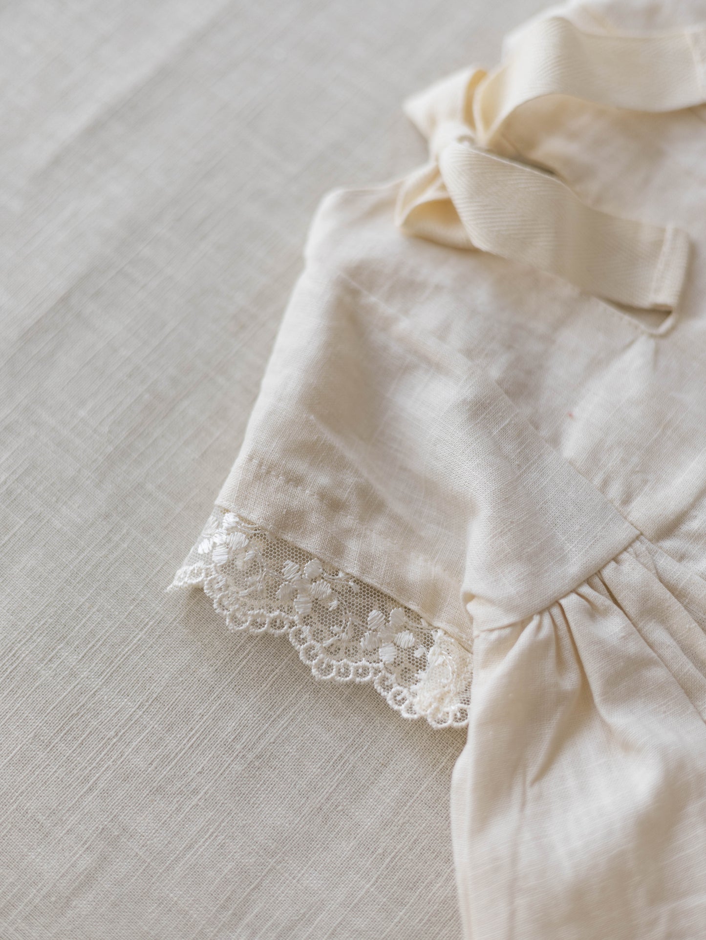 Malia dress / Linen + Lace / Milk