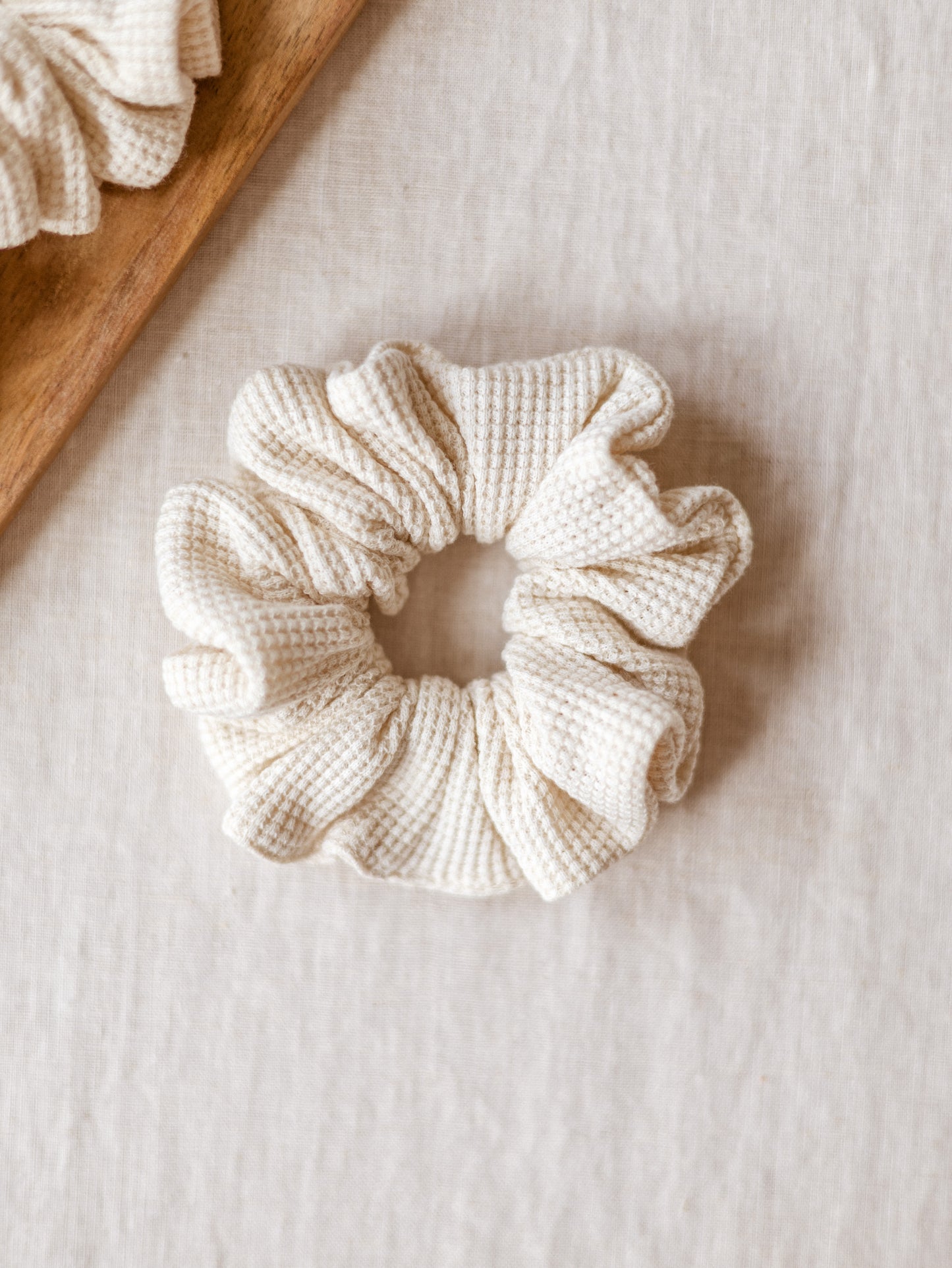 Wide Scrunchie / Linen Waffle