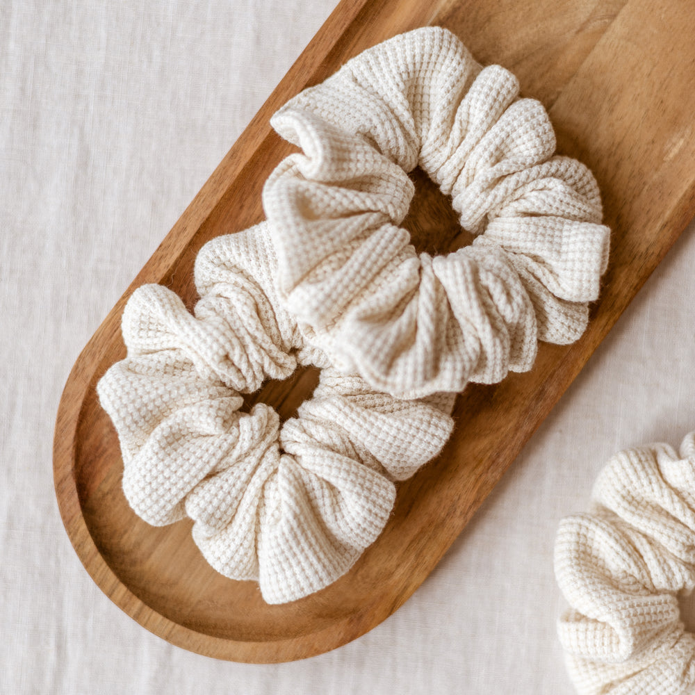Wide Scrunchie / Linen Waffle
