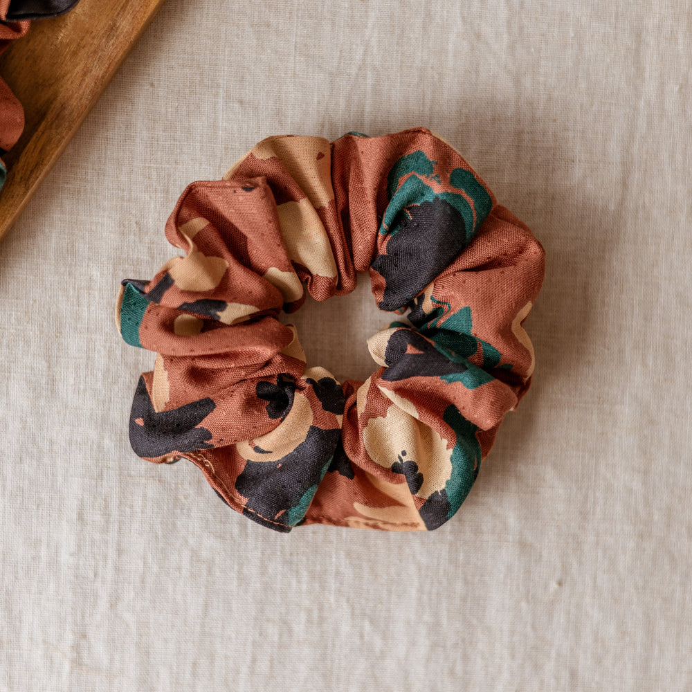 Wide Scrunchie / Terracotta Floral