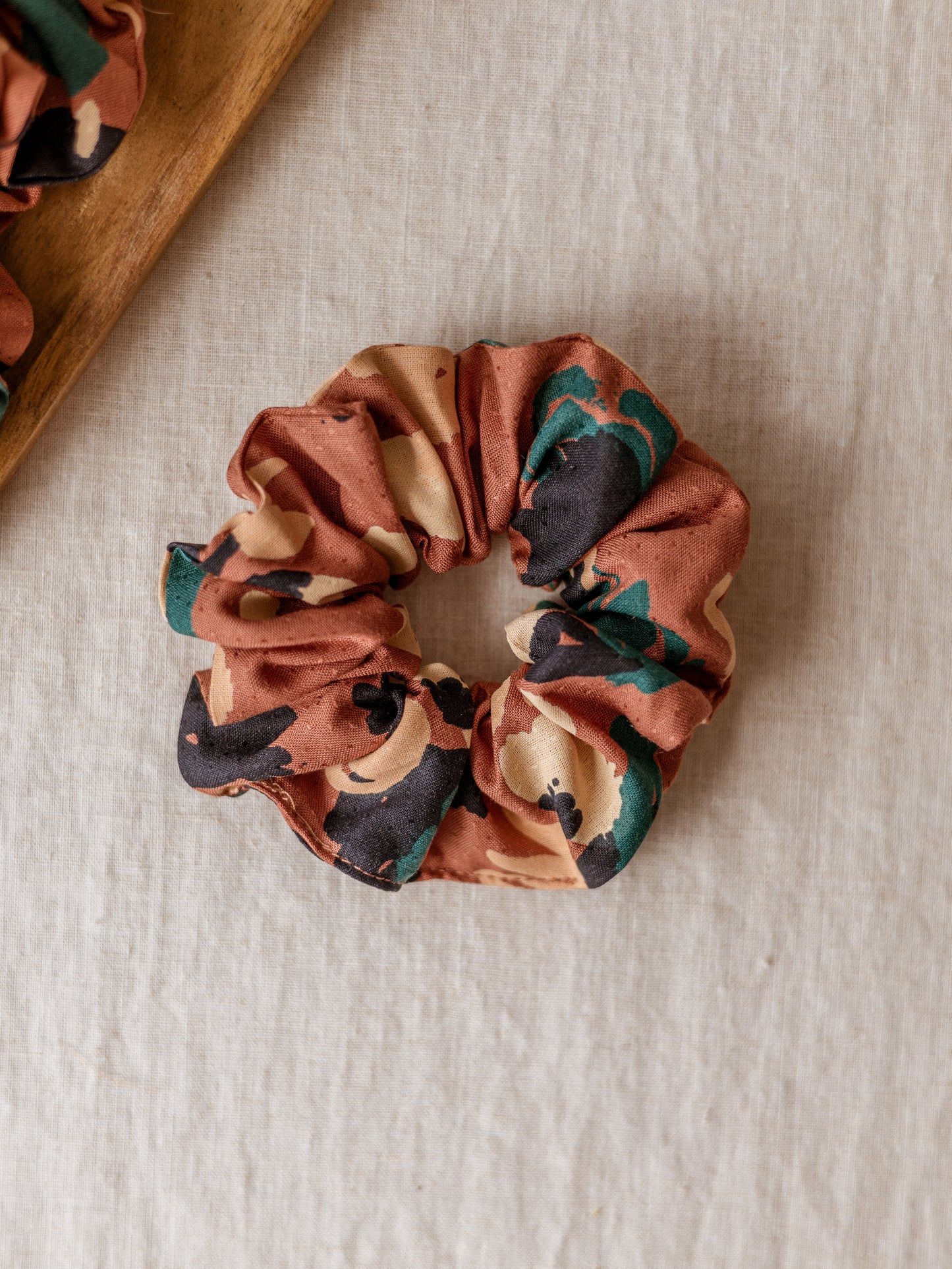 Wide Scrunchie / Terracotta Floral