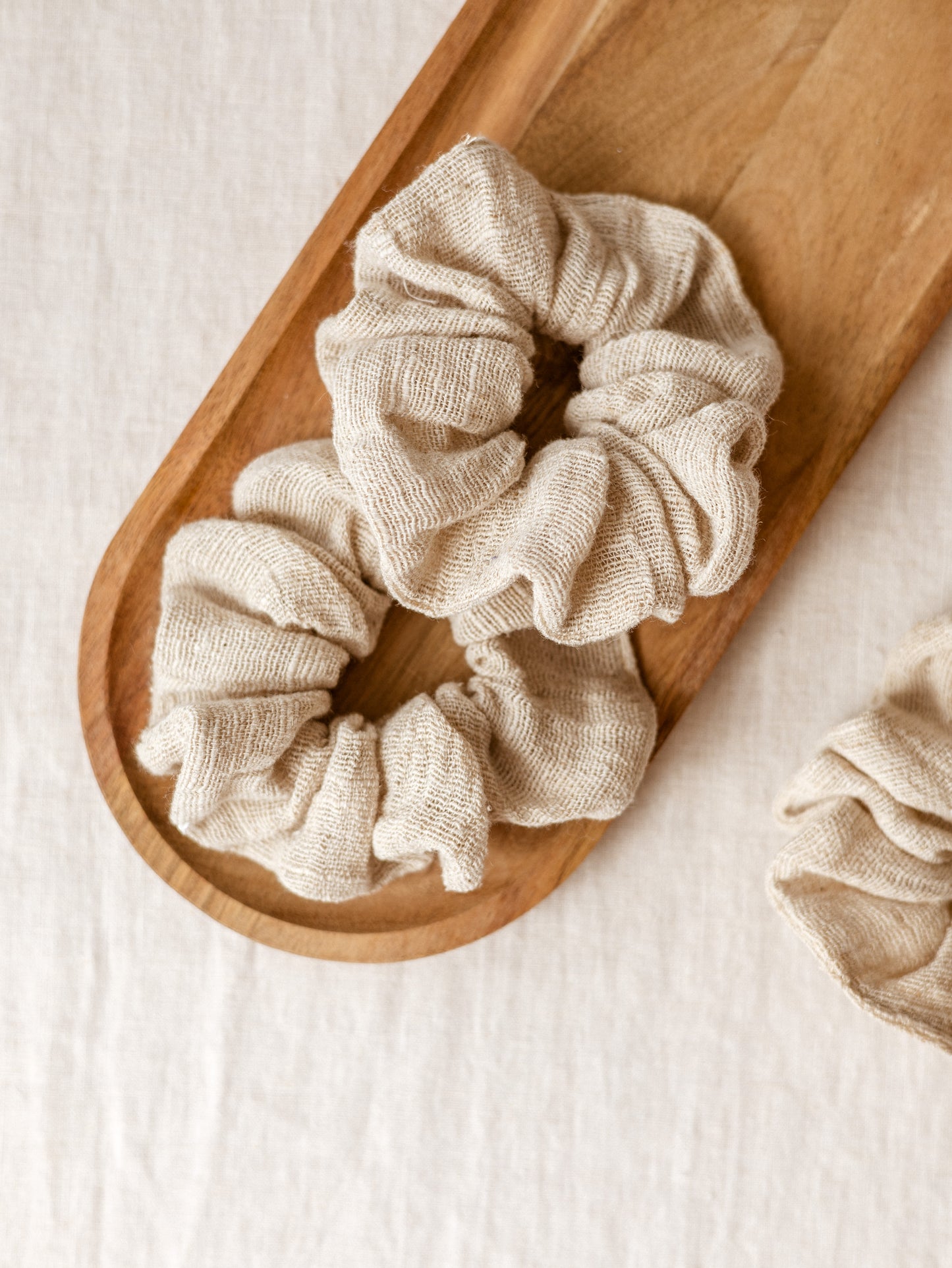 Wide Scrunchie / Gauze - Sand