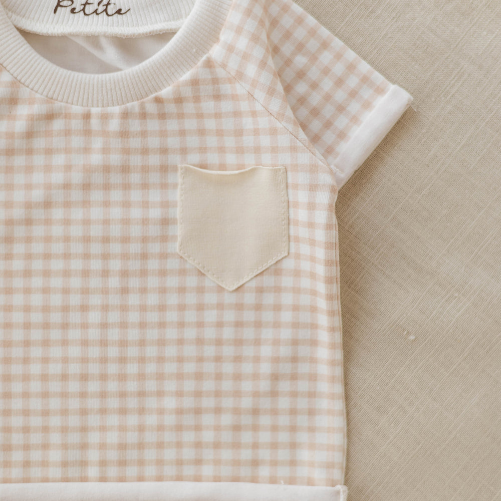 
                      
                        Baby t-shirt / tiny checkers - powder
                      
                    