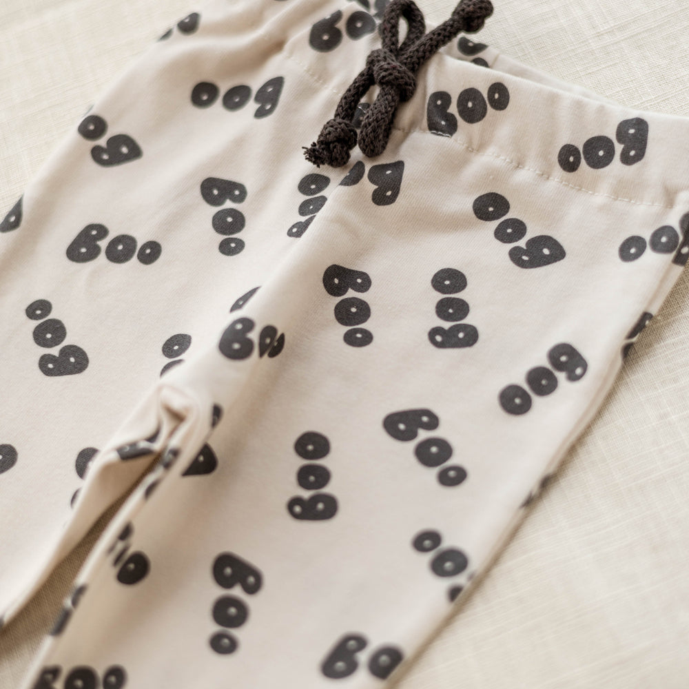 
                      
                        Baby leggings / boo - stone
                      
                    