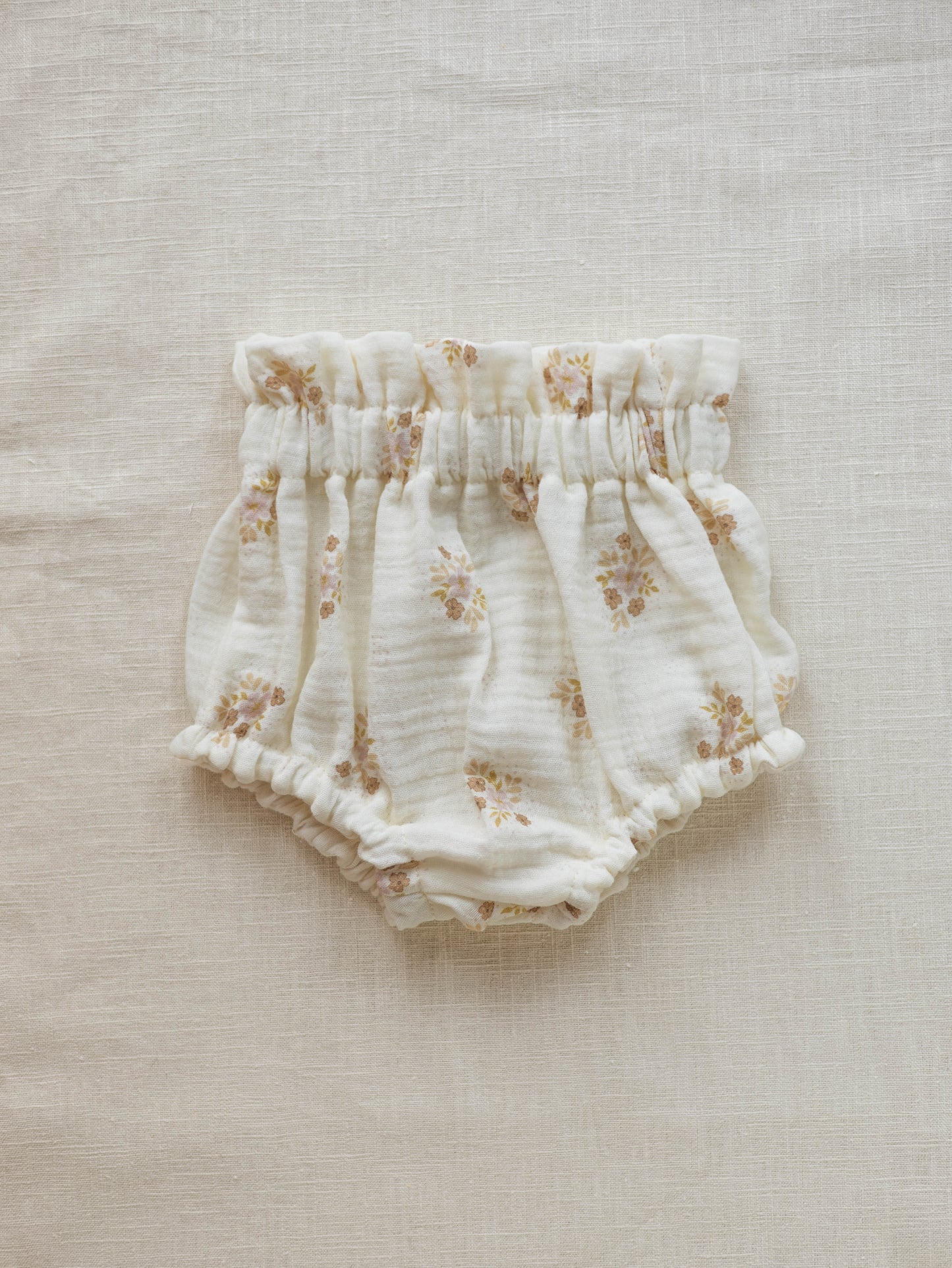 Baby bloomers / Flowers & Dots