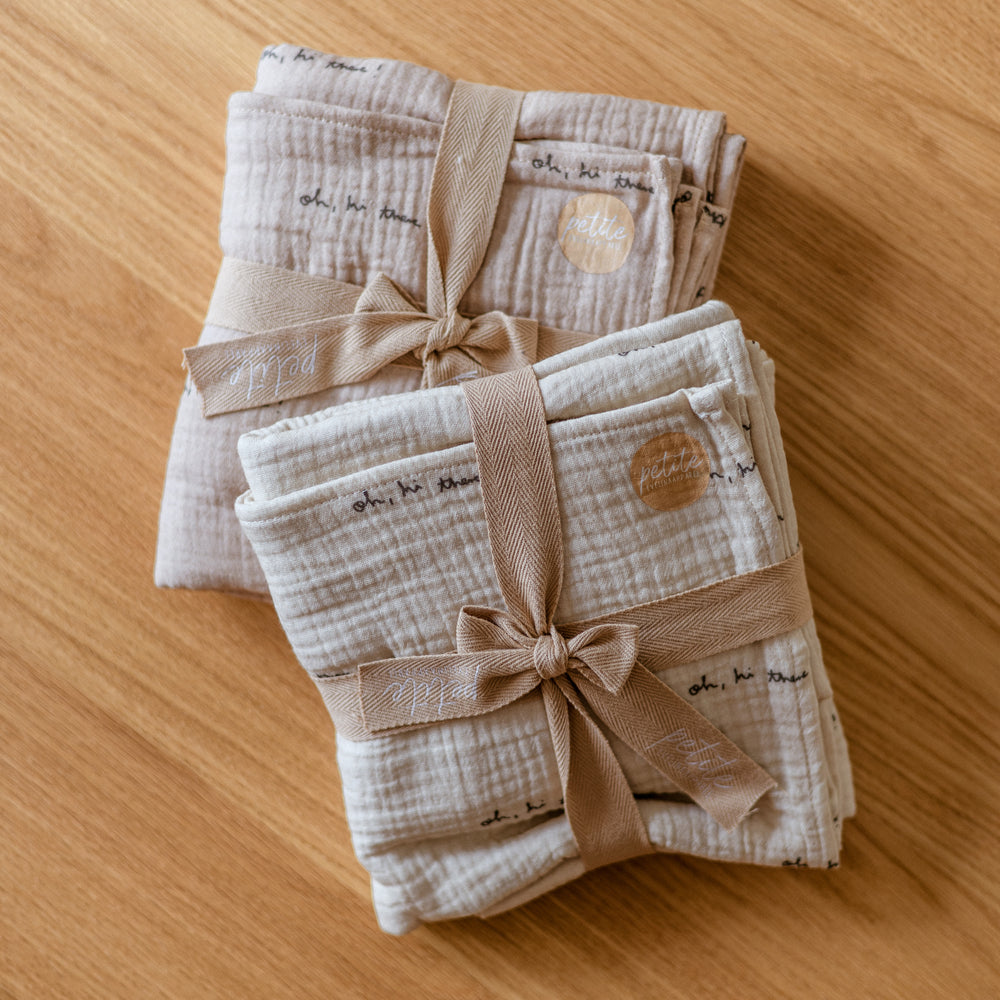 Baby Swaddle / Hi There